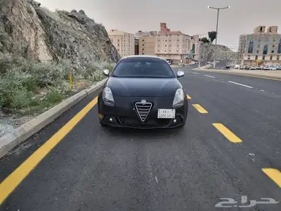الفا روميو جوليتا 2013 2