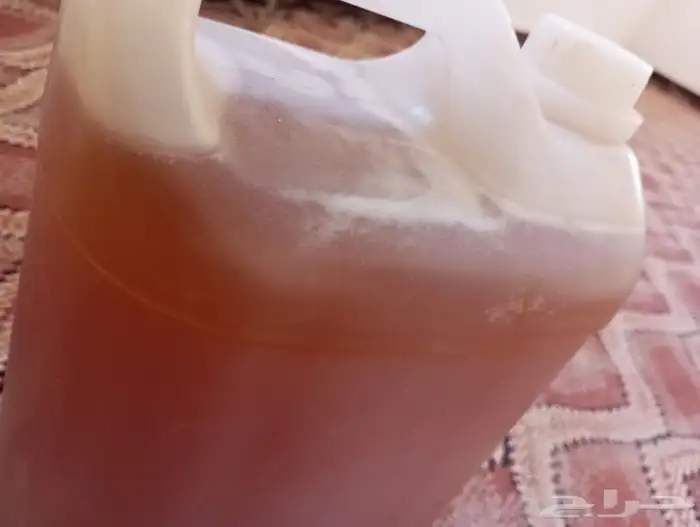 عسل حضرمي بمعنى الكلمه امانه وذمه 2