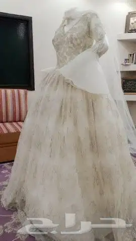 فساتين زفاف فاخرة تصميما وخامة للبيع لكامل الكمية 2