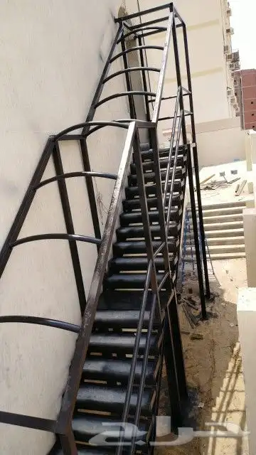 مظلات وبرجولات وسواتر وبنل 9