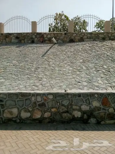 معلم حجر وديكورات اسمنتيه 31