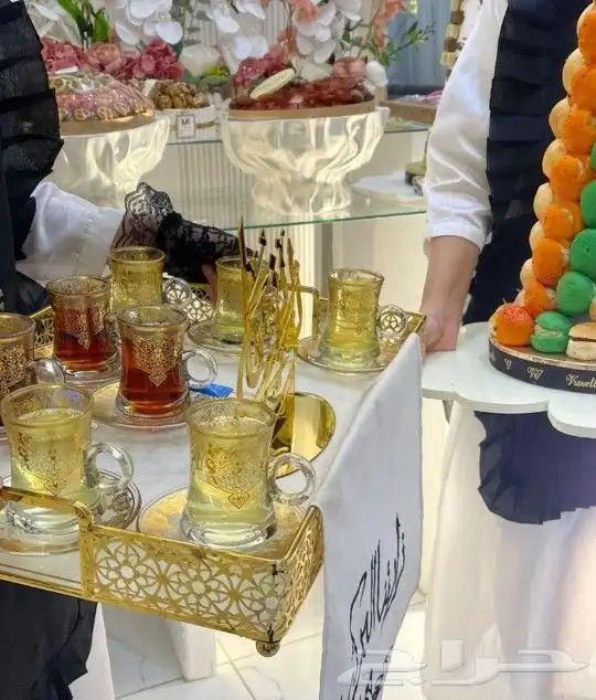 قهوجيات مباشارات مع جميع العده انواع الشاهي والقهوه العربيه 5