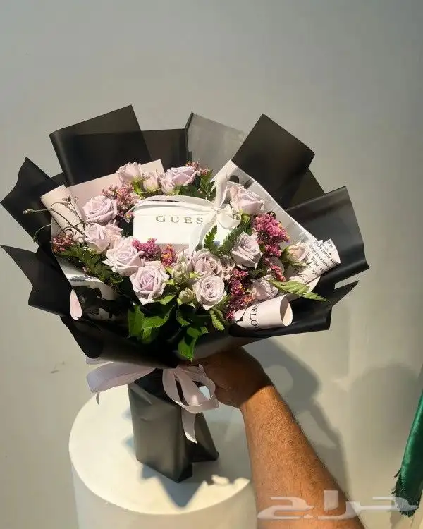 العنوان باقة ورد وهدايا مسكة عروسة مع التوصيل داخل جدة 9