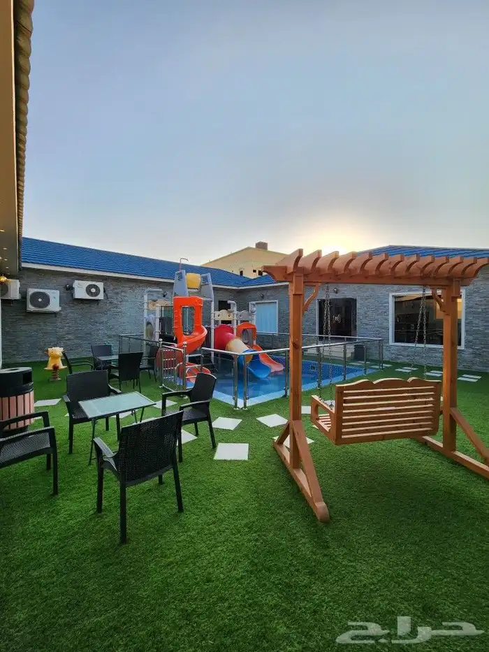 شاليهات فخمه للعوائل والمناسبات 0