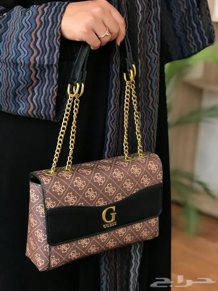 عروض شنطه ماركه جيس شنط ماركات GUESS 18