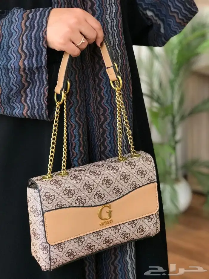 عروض شنطه ماركه جيس شنط ماركات GUESS 15