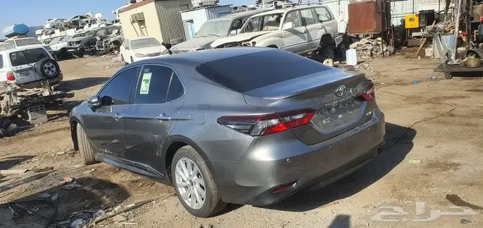 قطع غيار تشليح كامري 2022 5