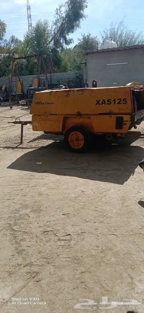 كمبروسر معه روماله للايجار تكسير تخريم صخور بل ماده 0