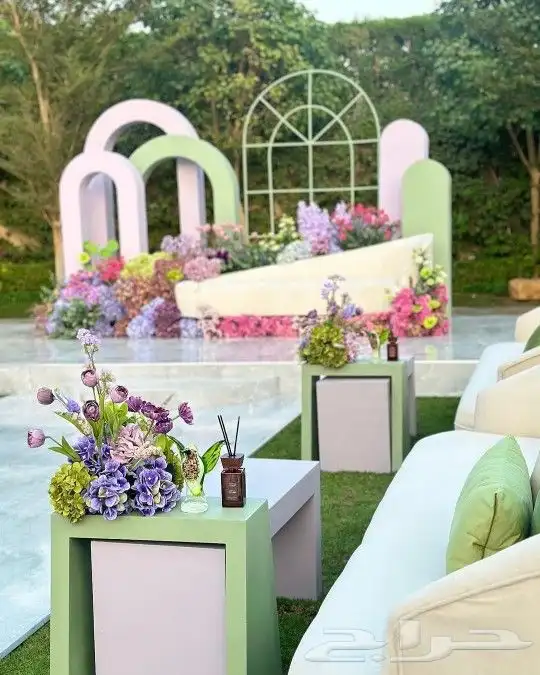 تأجير بكجات كوشه تجهيز قاعات كنب طاولات شاشات الرياض 7