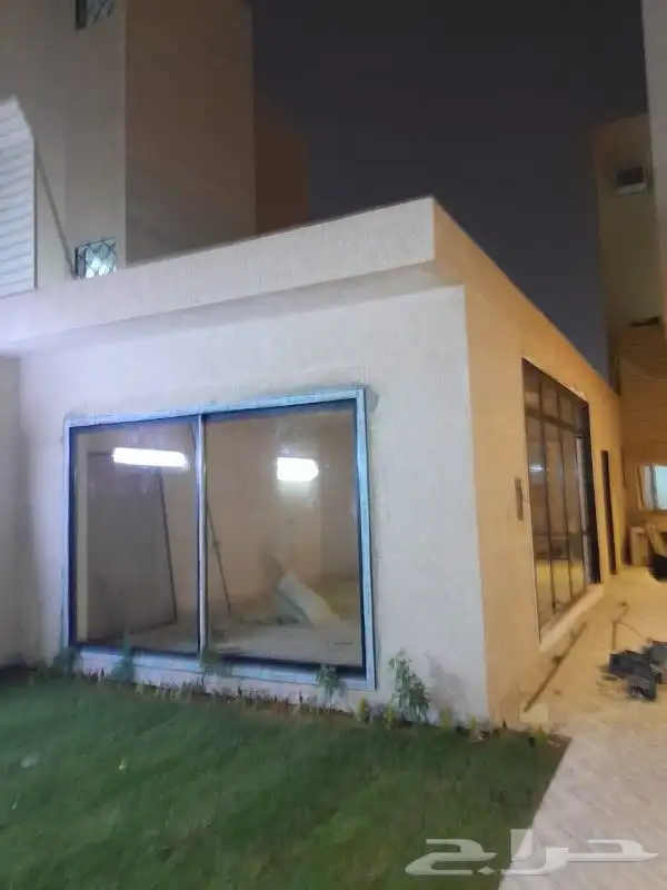 فني المنيوم شبابيك وابواب ومطابخ تفصيل وصيانة 1