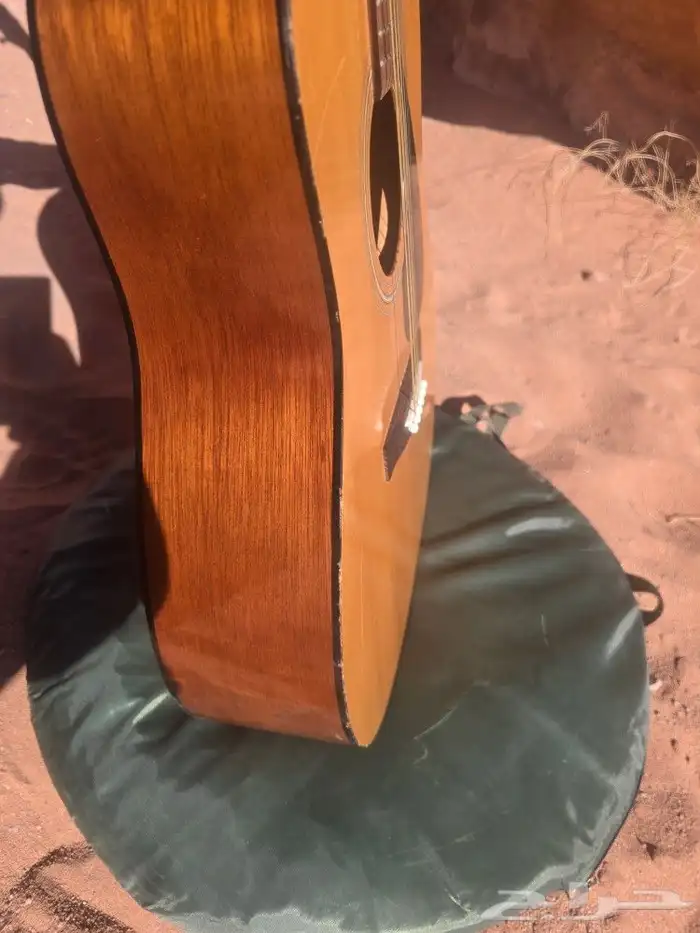 للبيع جيتار ياماها F310 5