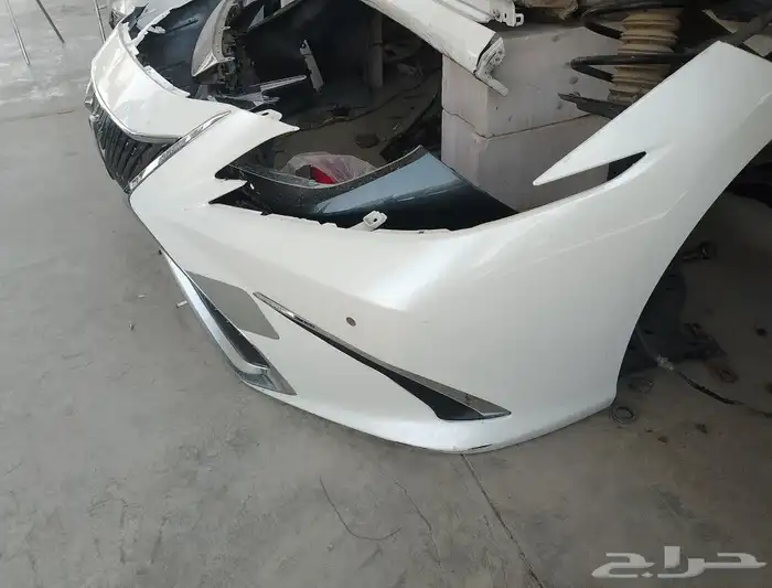 لكزس es من 2019 الى 2023 2