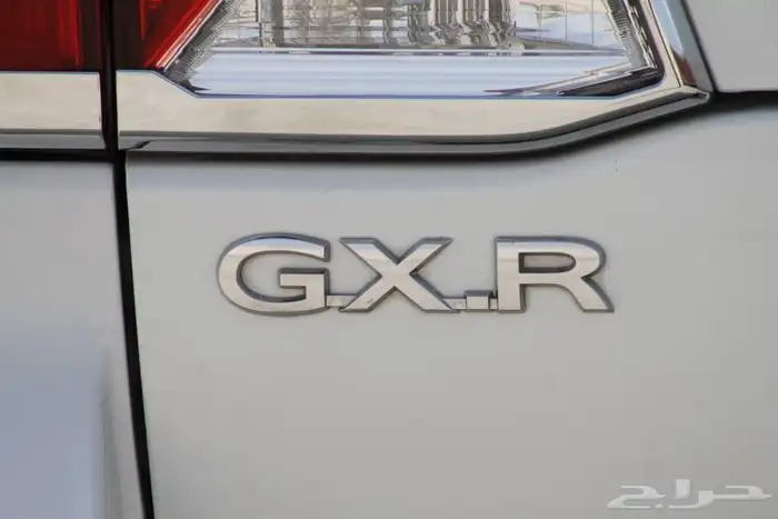 لاندكروزر 2012 GXRفل كامل 14