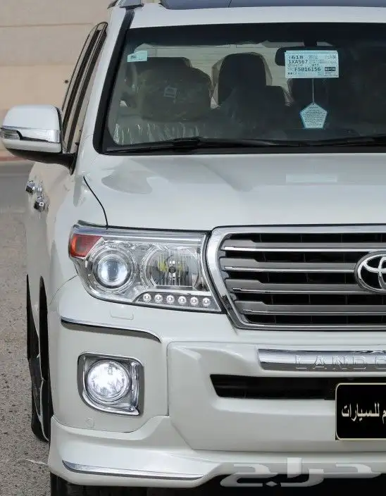 لاندكروزر 2012 GXRفل كامل 10