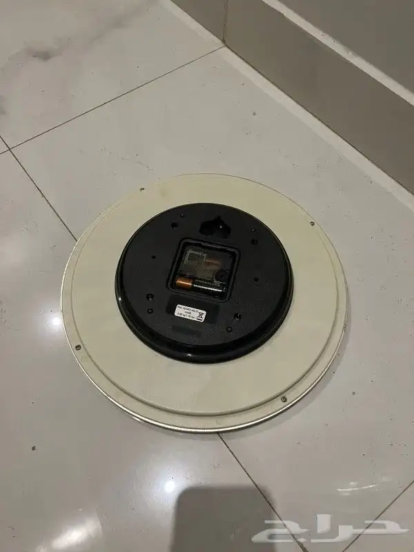 ساعة حائط من سيكو مستعمل نظيف 0