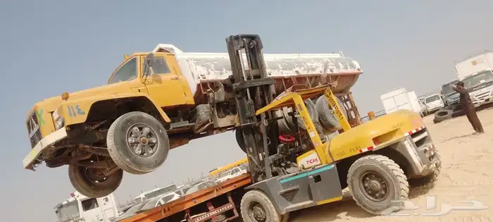 للايجار اليومي وشهري تحميل وتنزيل اغراض مستودع ومكاين وكنتين 0