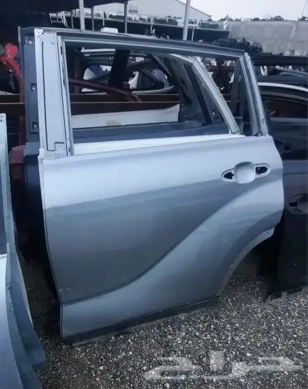 ابواب هايلاندر22 امامي وخلفي يسار وكاله اصلي نظيفه 2