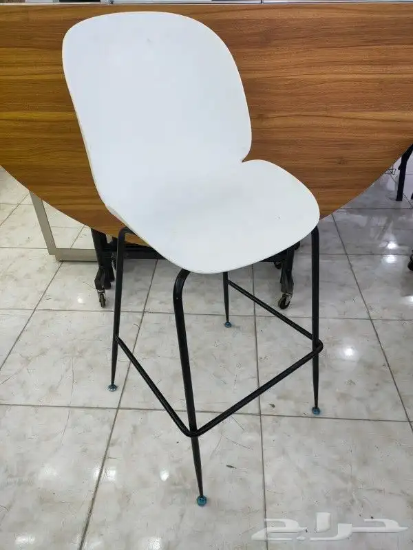 كراسي وطاولات بار 15