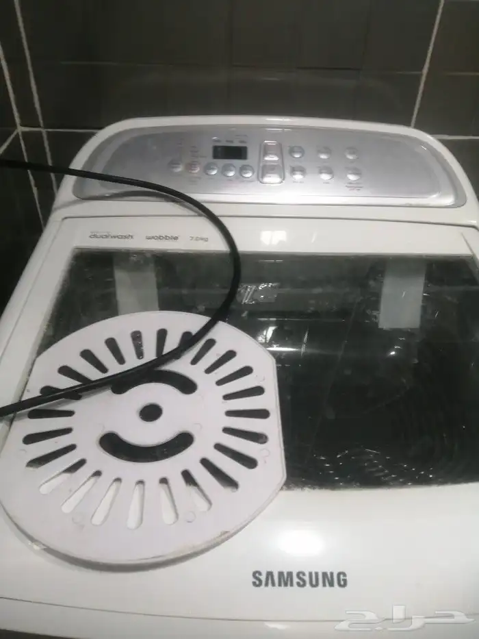 للبيع غساله اتوماتيك 7 كيلو تبغى تغير الغطاء الي فيه المفاتي 0