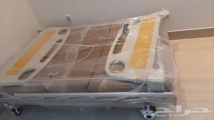 سرير طبي عرض 120 طول مترين للبيع 2