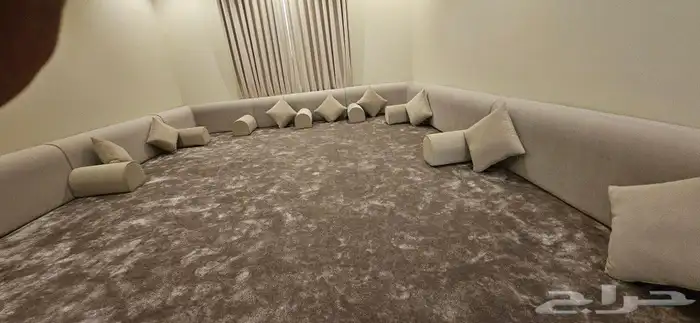 ستائر الحمراء 8