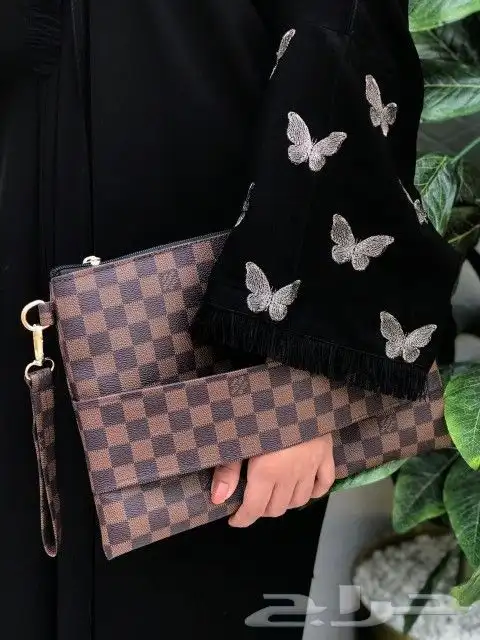 هدااياء اطقم رجالي اطقم نسائي شنط درجه اولى طبق الأصل 11