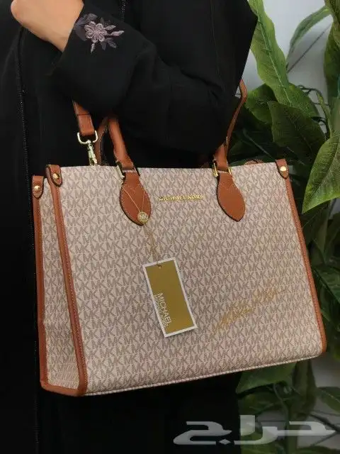 هدااياء اطقم رجالي اطقم نسائي شنط درجه اولى طبق الأصل 7