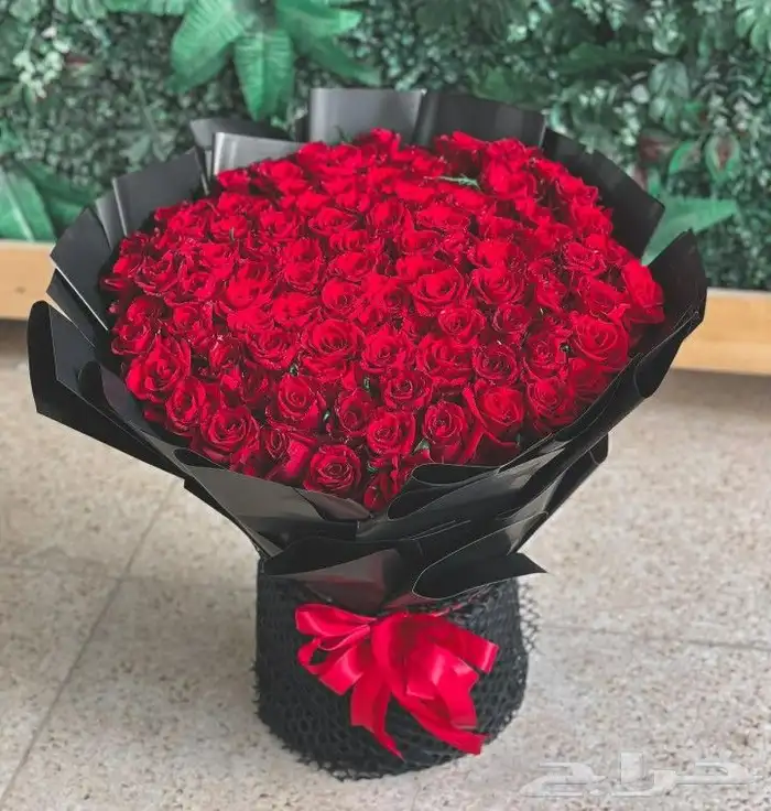 ورد احمر حسب الطلب بوكهات فازات ستاندات سلاسل بكسات فاازت 1