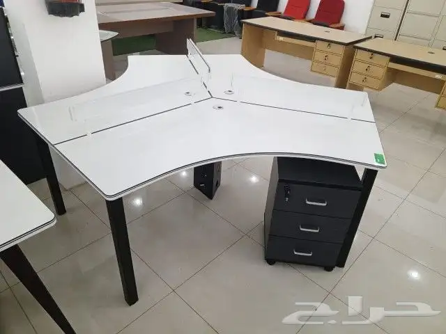 مكاتب بارتشن 4