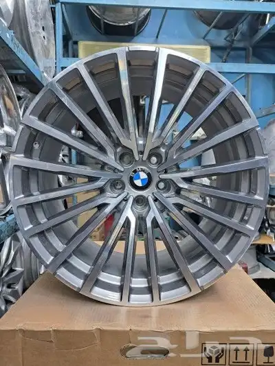 جنوط بي ام دبليو الفئه السابعه 740 مقاس20 موديل2022 اصلي 1