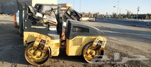 تأجير معدات وتنفيذ اعمال اسفلت وتربة 7