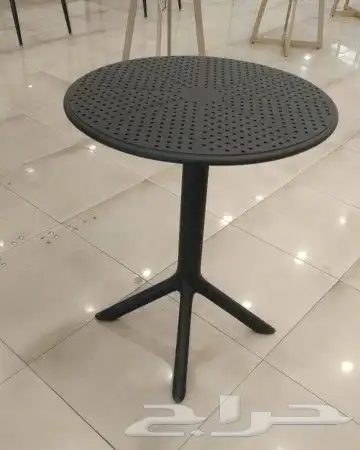 طاولات كوفي ومطاعم خارجيه وداخليه 0
