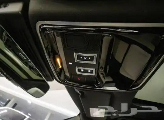 رانج روفر فيلار Range Rover Velar P250 S SUV موديل 2023 19