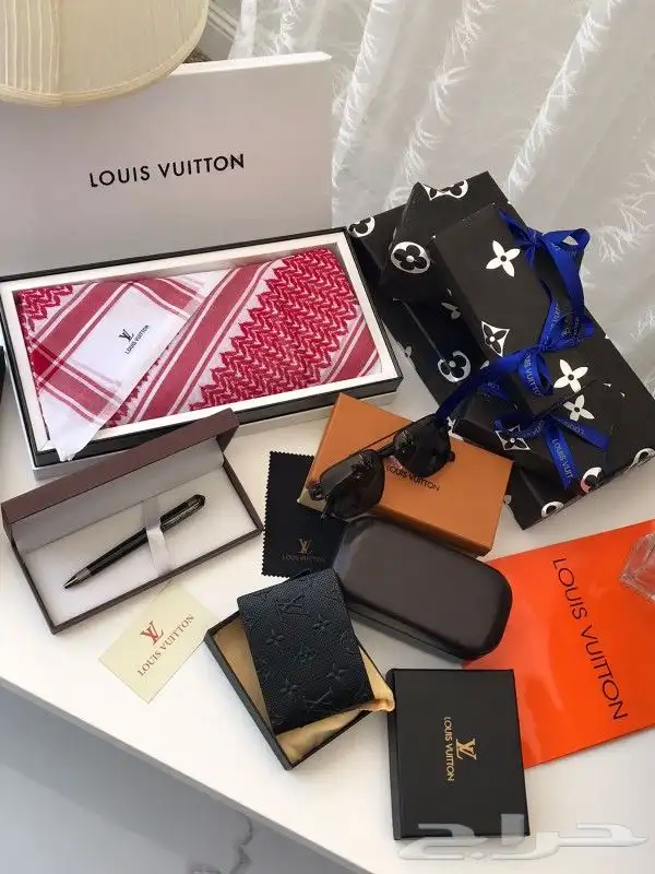 هداياء ساعات اكسسوارات لطلب وتساب 9