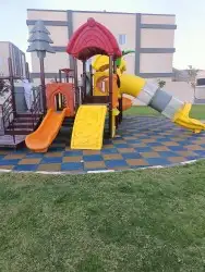 تكسيات جداريه وعشب صناعي وتصميم مظلات 0