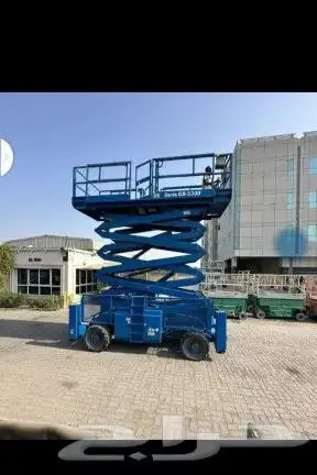 مان لفت وسيزر لفت للإيجار اليومي. Boom lift for rent 5