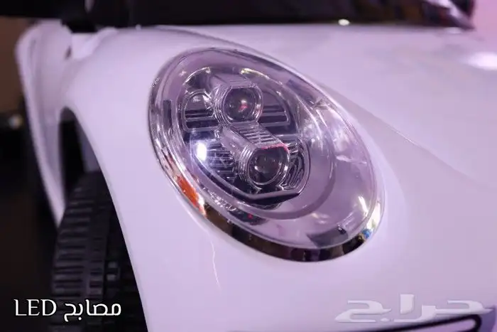 A limited amount Porsche shape car 6V battery remote cont 11