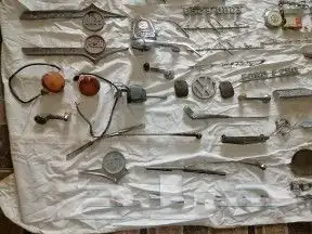 بعض قطع السيارات القديمه. 3