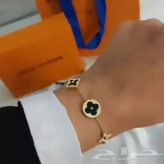 عقد مطلي ذهب ماركات 99 ريال فقط 24