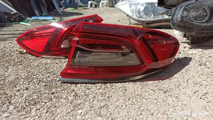 يوجد لدينا اسطبات ازيرا اصلي وكاله وشمعات وصدامات 2018-2022 4