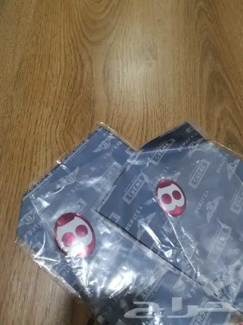 قطع بنتلي 8