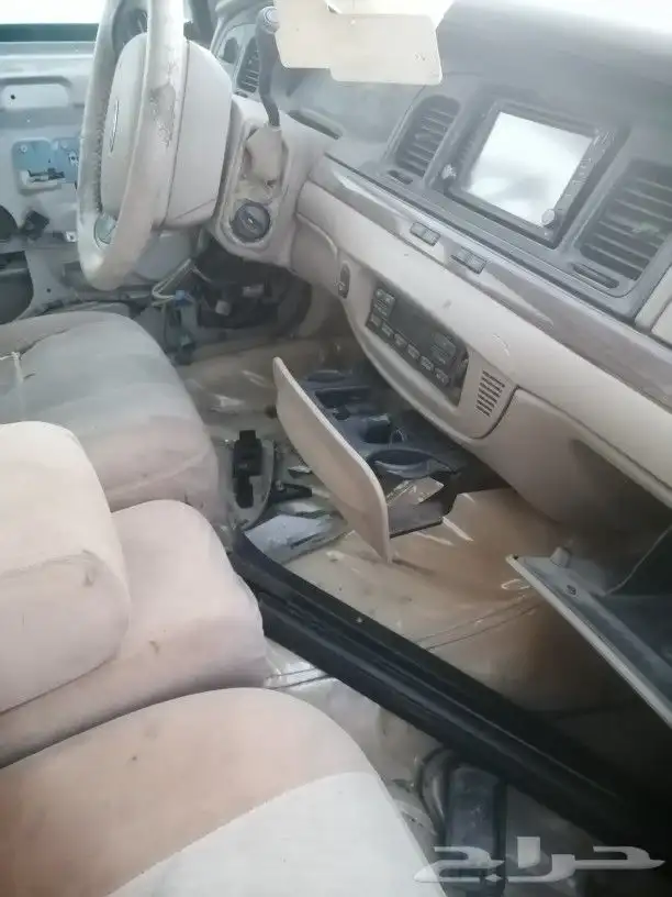 فورد 2006 للبيع قطع غيار فقط فل كامل فتحت سقف مكينه قير شغال 10