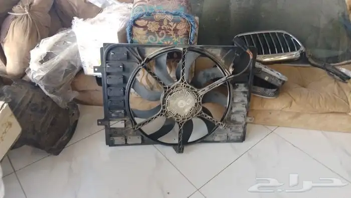 قطع غيار بنتلي اودي بورش 11