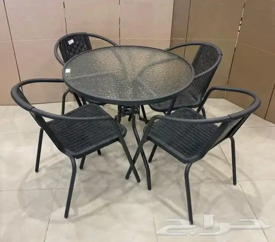 طاولات كافيهات قزاز بألوان وكراسي خفيفه 9