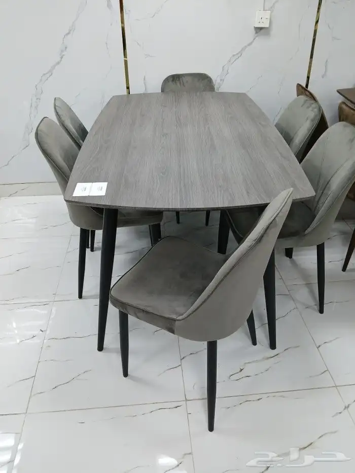 طاولات طعام بأحدث الاشكال 9