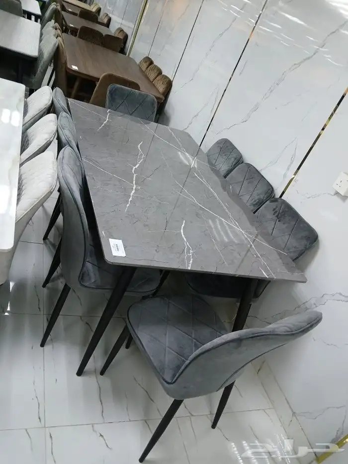 طاولات طعام بأحدث الاشكال 15