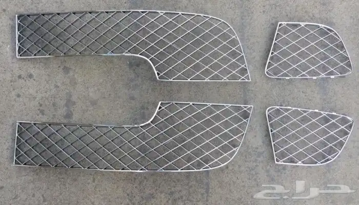 قطع غيار بنتلي 18