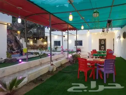 بادر بالحجز باستراحه ومنتجع الزهور 0