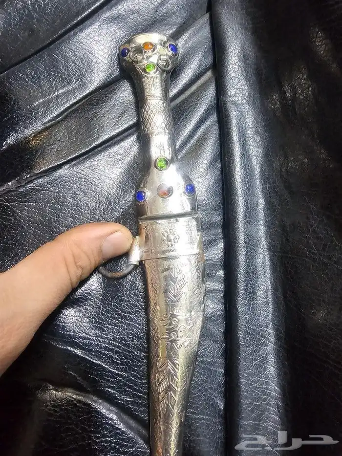 خنجر قديم تلبيس فضة 1