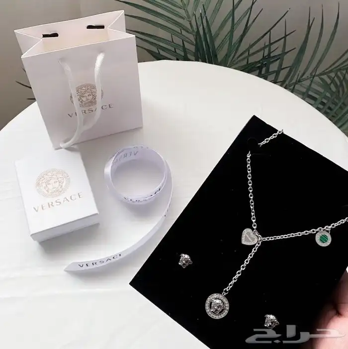 أطقم ماركات مطليه ذهب عيار 21 بسعر 150 8